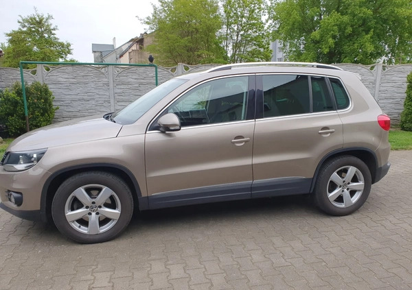 Volkswagen Tiguan cena 51990 przebieg: 210000, rok produkcji 2015 z Gubin małe 742